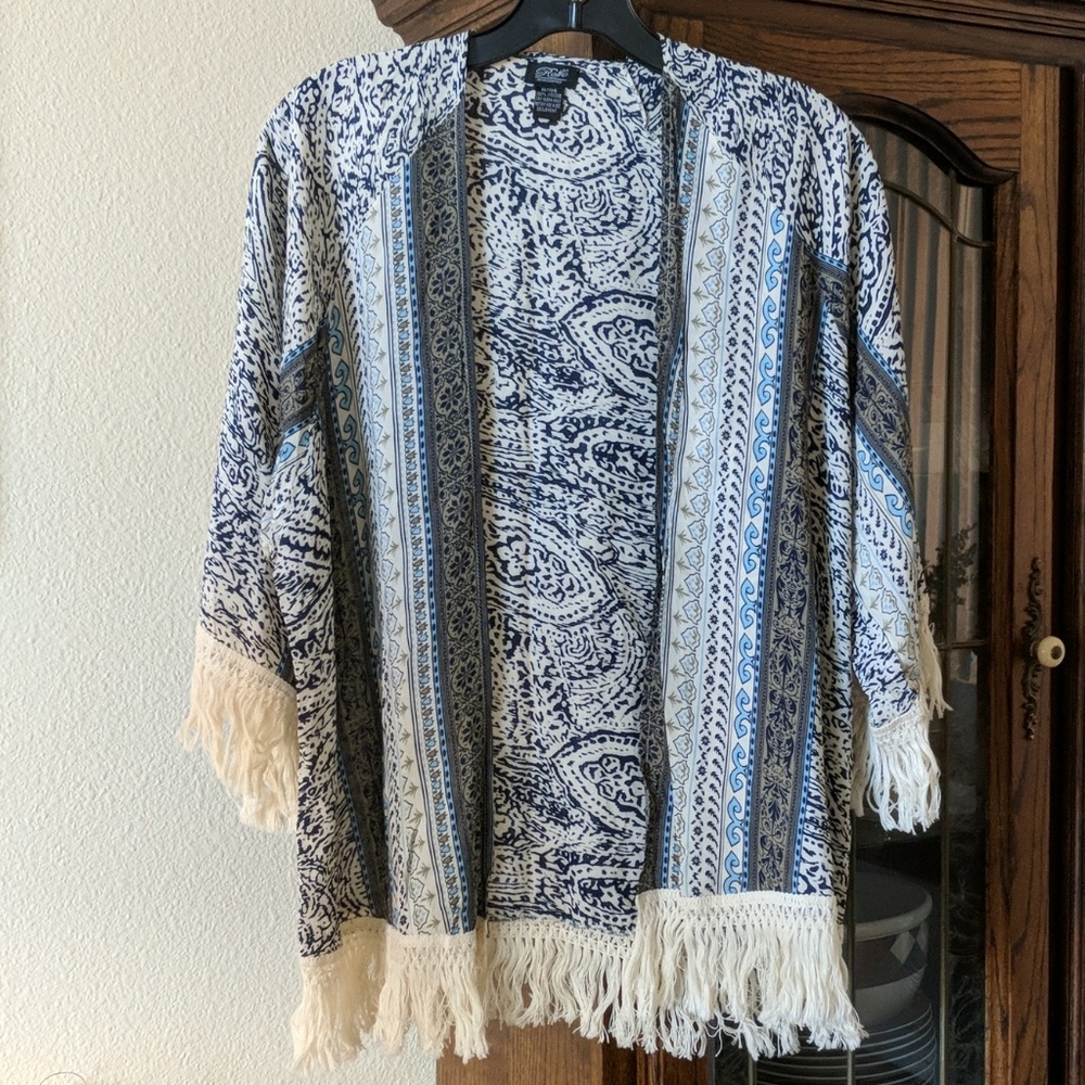 Throw kimono top